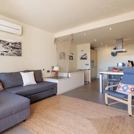 Apartment Lets Holidays Garden House In Front Of The